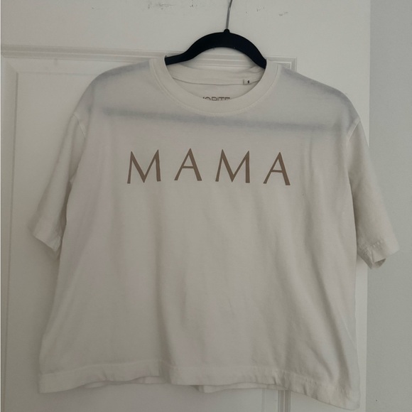 Favorite people shop women’s 100% cotton beige boxy MAMA t-shirt top size small - Picture 4 of 6